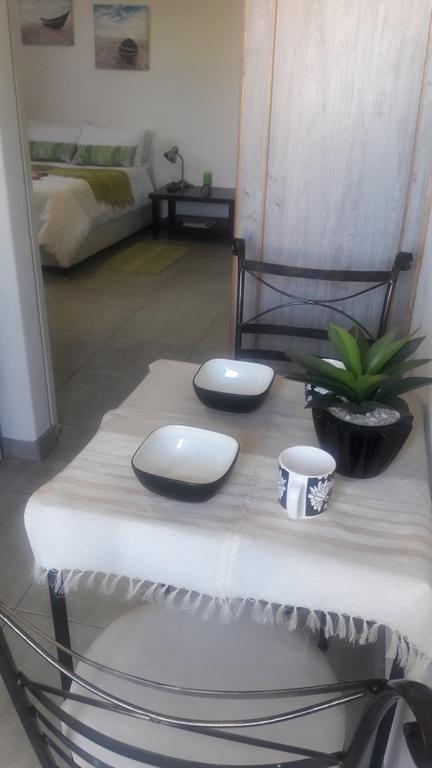 Self-Catering Studio, Unit 6 On Krupp Windhoek Buitenkant foto